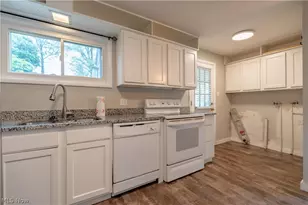 1151 Ruth Ave, Cuyahoga Falls, OH 44221 - Photo 10