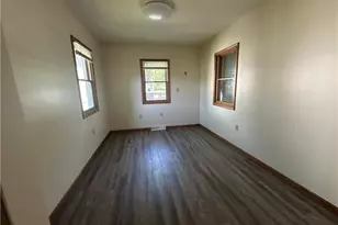 422 N Center St, LaGrange, OH 44050 - Photo 24