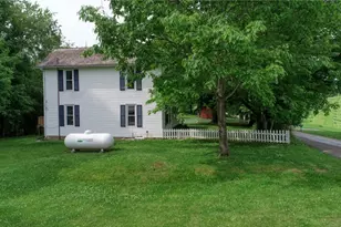 13300 Mt Zion Rd, Frazeysburg, OH 43822 - Photo 4