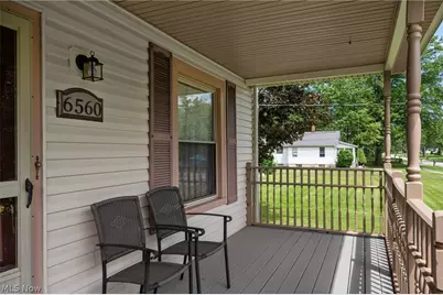 6560 Barton Road, North Olmsted, OH 44070 - Photo 2