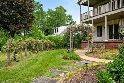 6560 Barton Road, North Olmsted, OH 44070 - Photo 46