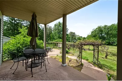 6560 Barton Road, North Olmsted, OH 44070 - Photo 42