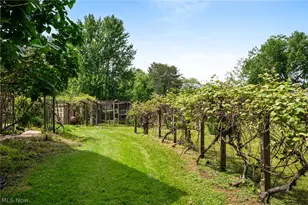 6560 Barton Rd, North Olmsted, OH 44070 - Photo 40