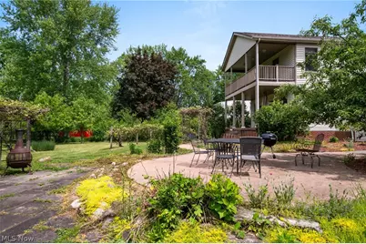 6560 Barton Road, North Olmsted, OH 44070 - Photo 44
