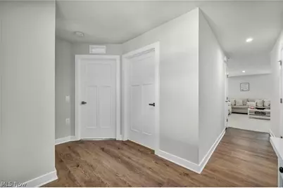 141 W Spring Drive, Elyria, OH 44035 - Photo 20