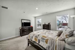 141 W Spring Dr, Elyria, OH 44035 - Photo 18
