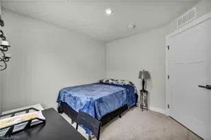 141 W Spring Dr, Elyria, OH 44035 - Photo 22