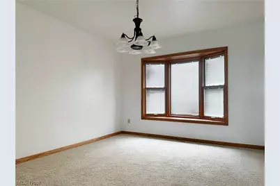 1499 Butterfield Circle, Niles, OH 44446 - Photo 6