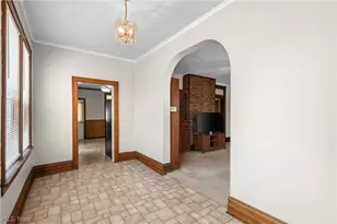 415 Whitely St, Bridgeport, OH 43912 - Photo 6