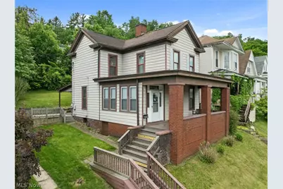 415 Whitely Street, Bridgeport, OH 43912 - Photo 2