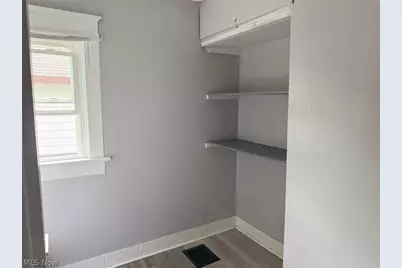 2183 25th Street SW, Akron, OH 44314 - Photo 38