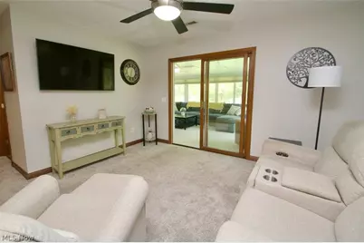 37575 Ocean Reef, Willoughby, OH 44094 - Photo 38
