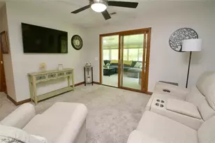 37575 Ocean Reef, Willoughby, OH 44094 - Photo 38