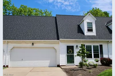 37575 Ocean Reef, Willoughby, OH 44094 - Photo 2