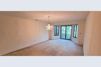 1745 Brookwood Drive, Akron, OH 44313 - Photo 6