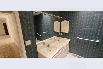 1745 Brookwood Drive, Akron, OH 44313 - Photo 22