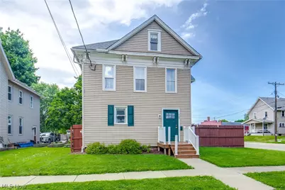 1103 Greenfield Avenue SW, Canton, OH 44706 - Photo 2
