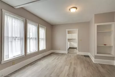1103 Greenfield Avenue SW, Canton, OH 44706 - Photo 8