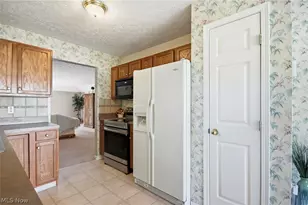 446 Rockledge Ln, Brunswick, OH 44212 - Photo 4