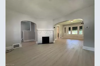 2802 E 118th Street, Loveland, OH 44120 - Photo 2