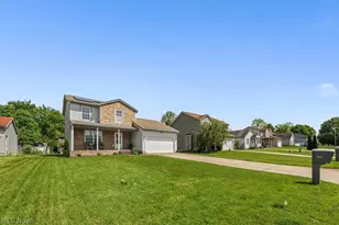 2610 Blenheim Ave, Alliance, OH 44601 - Photo 2