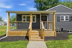 968 Sandusky St, Conneaut, OH 44030 - Photo 2