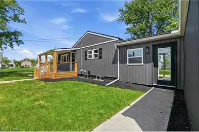 968 Sandusky Street, Conneaut, OH 44030 - Photo 32