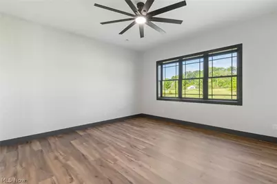 2085 Belfort Avenue, Louisville, OH 44641 - Photo 20