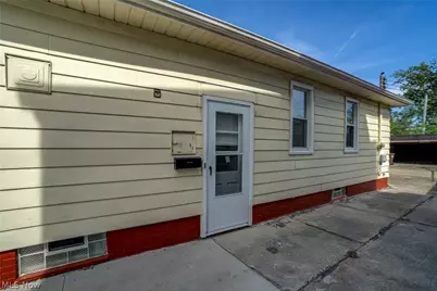 4407 Woodway Avenue, Parma, OH 44134 - Photo 6