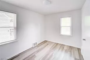 4407 Woodway Ave, Parma, OH 44134 - Photo 24