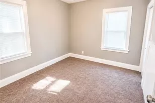 4006 E 41st St, Newburgh Heights, OH 44105 - Photo 12