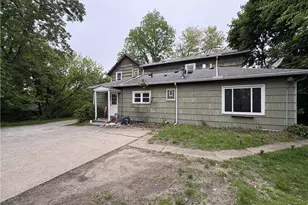 727 Wooster Road North, Barberton, OH 44203 - Photo 6