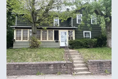 727 Wooster Road N, Barberton, OH 44203 - Photo 2