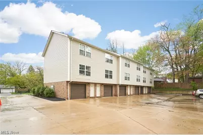 939 Magnolia Avenue, Cuyahoga Falls, OH 44221 - Photo 6