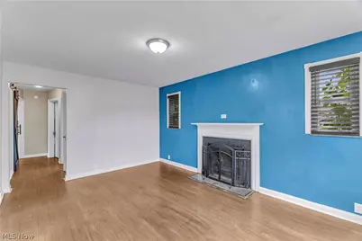 1227 Manor Avenue SW, Canton, OH 44710 - Photo 8
