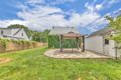 1227 Manor Avenue SW, Canton, OH 44710 - Photo 24