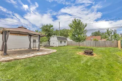 1227 Manor Avenue SW, Canton, OH 44710 - Photo 26