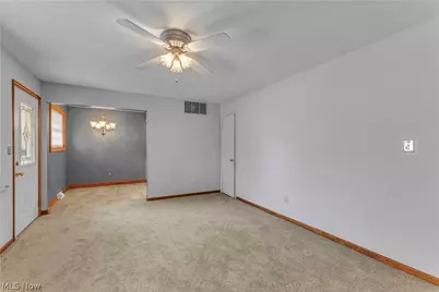 316 Thelma Drive, Sheffield Lake, OH 44054 - Photo 6