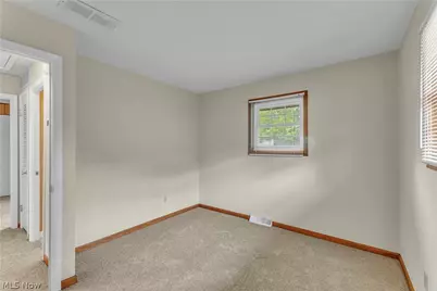 316 Thelma Drive, Sheffield Lake, OH 44054 - Photo 24