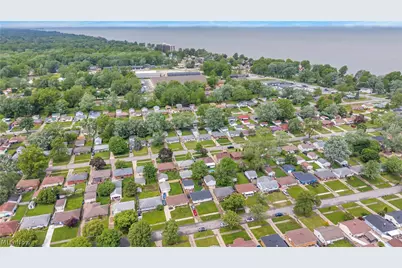 316 Thelma Drive, Sheffield Lake, OH 44054 - Photo 36