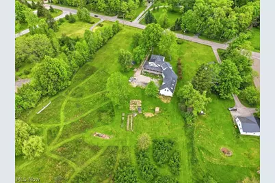 7429 Chagrin Road, Chagrin Falls, OH 44023 - Photo 14