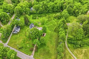 7429 Chagrin Rd, Chagrin Falls, OH 44023 - Photo 8