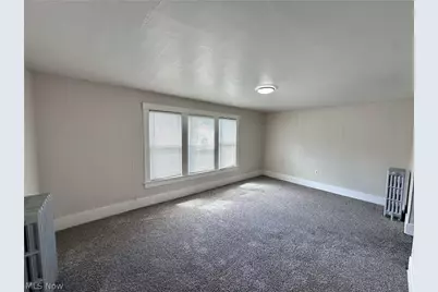 191 Rhodes Avenue, Akron, OH 44302 - Photo 2