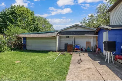 3201 W 54th Street, Loveland, OH 44102 - Photo 12