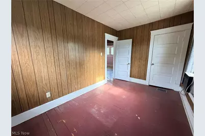 549 Madison Avenue, Cambridge, OH 43725 - Photo 28