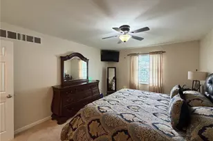 1343 Courtland Rd, Weirton, WV 26062 - Photo 22