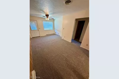 180 Ohio Avenue #9, Salem, OH 44460 - Photo 2