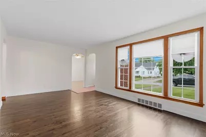 1307 23rd Street NE, Canton, OH 44714 - Photo 8
