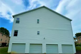 3649 Indian Run Dr, Canfield, OH 44406 - Photo 2