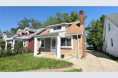 5462 Grasmere Avenue, Maple Heights, OH 44137 - Photo 2